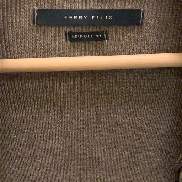 Sweater - Picture 2 of 2